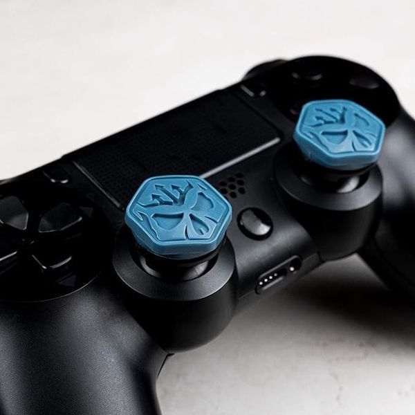 Накладки на стики KontrolFreek Call of Duty: Modern Warfare (Skull) для Sony DualShock PS4 / DualSense PS5 0839 фото